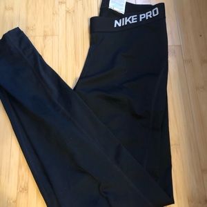 Black nike pros